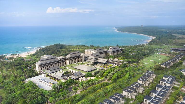 文昌绿发希尔顿全景